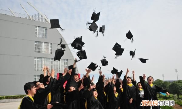 二本c是三本，2c属于本科吗