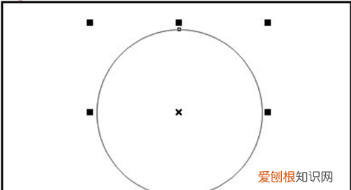 cdr怎么等比缩放，cdr图形往中间缩小