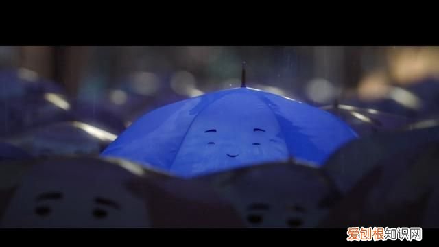 当雨伞爱上另一把雨伞，皮克斯短片《蓝雨伞之恋》一见钟情的故事