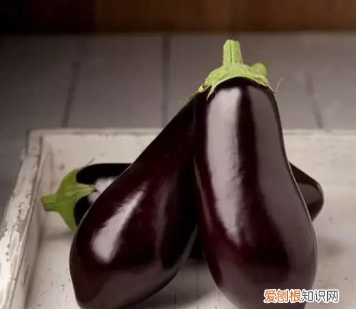 茄子是什么形状，茄子的形状是什么表面是什么