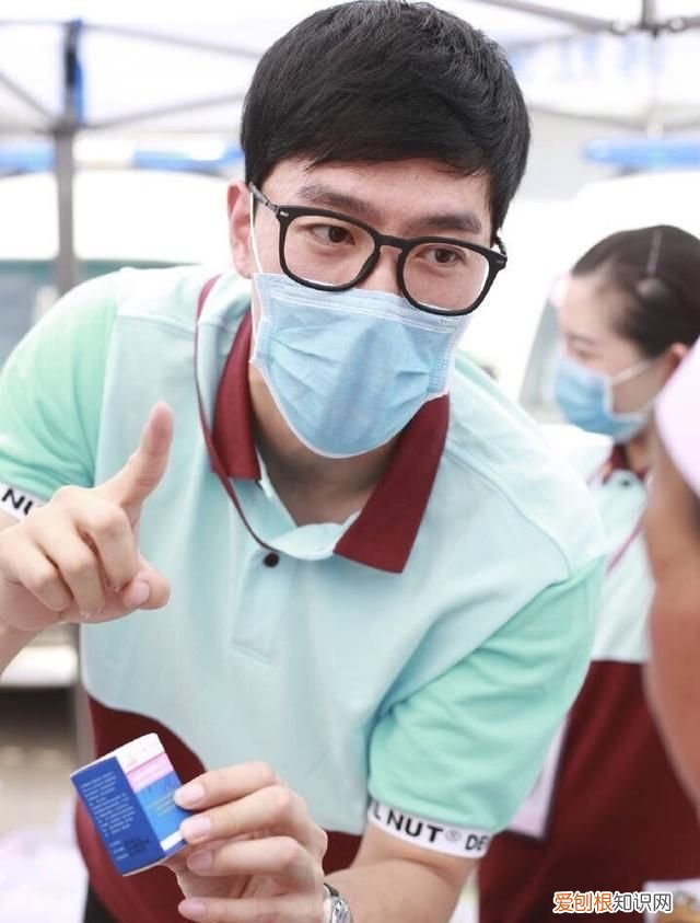 刘翔退役后干什么工作了 刘翔退役以后在做什么