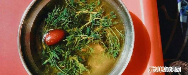 白蒿泡水喝有什么好处和坏处 白蒿泡水喝有什么好处