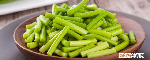 经常吃蒜苔的好处和坏处 吃蒜苔的好处和坏处