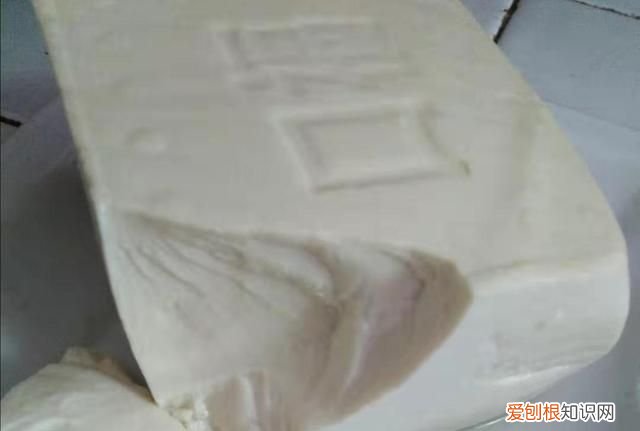 鱼头白汤怎么做好吃,做鱼头汤鱼头去鳃吗