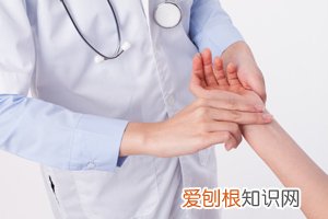 起床眼屎多是怎么回事 ，早上起床眼屎多是怎么回事