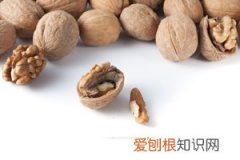 准备怀孕喝什么牛奶好 ，孕期要喝什么牛奶好