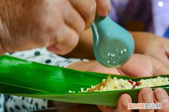 端午节的香囊挂在哪里 端午节的香囊有什么寓意