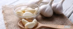 酱油泡大蒜用什么酱油 酱油可以直接泡大蒜吗