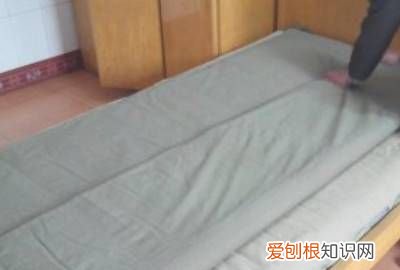 豆腐型被子怎么叠 豆腐块被子咋叠