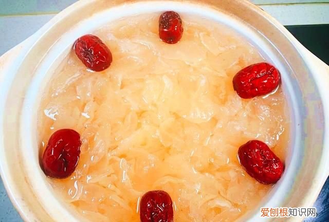 煮银耳怎么样才能煮出胶质,银耳怎么煮又烂又不粘稠