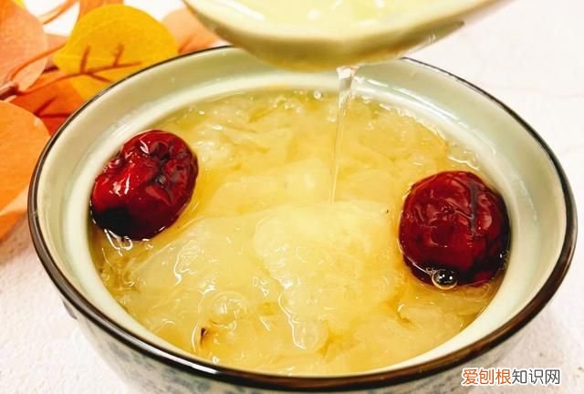 煮银耳怎么样才能煮出胶质,银耳怎么煮又烂又不粘稠