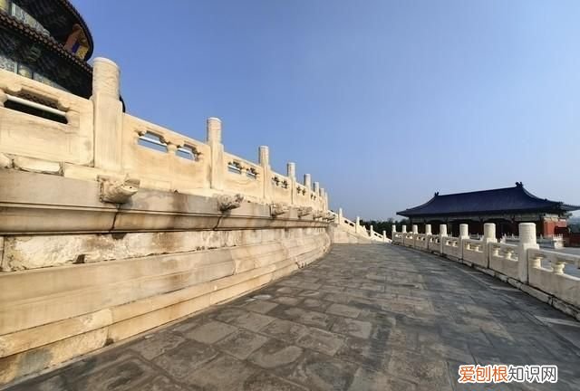 华为mate50 pro和小米11ultra拍照对比