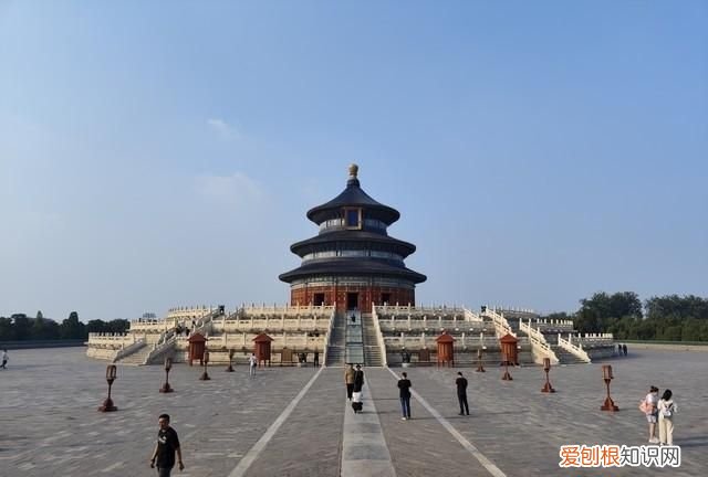 华为mate50 pro和小米11ultra拍照对比