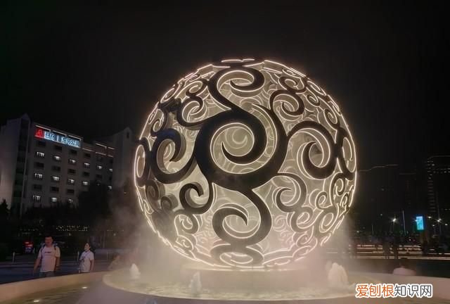 华为mate50 pro和小米11ultra拍照对比