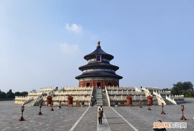 华为mate50 pro和小米11ultra拍照对比