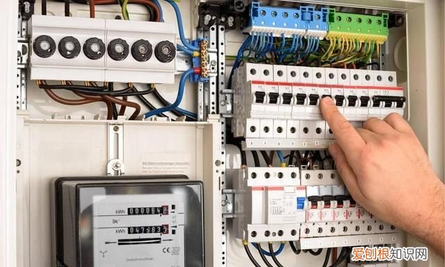 译文-来自: Netflix 在 Linux 内核中调试 FUSE 死锁