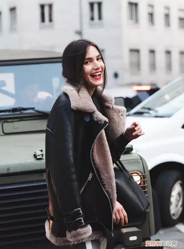 叠穿衣服是什么风格 2020叠穿搭配