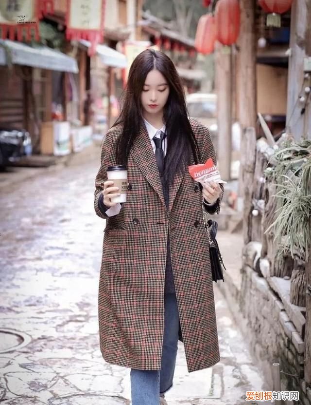 叠穿衣服是什么风格 2020叠穿搭配