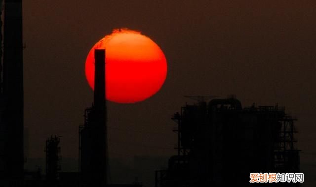 大漠孤烟直长河落日圆的鉴赏方法 大漠孤烟直长河落日圆的妙处