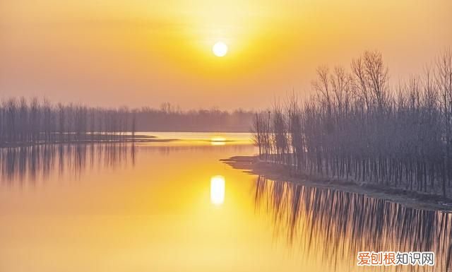 大漠孤烟直长河落日圆的鉴赏方法 大漠孤烟直长河落日圆的妙处