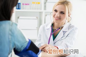 晚上吃巧克力会胖吗 ，深夜吃巧克力会胖吗