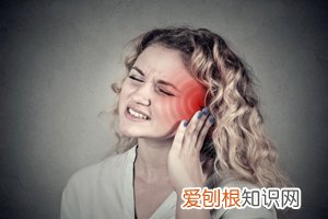 睡觉的时候突然抽一下是什么原因 ，睡觉时会突然抽一下