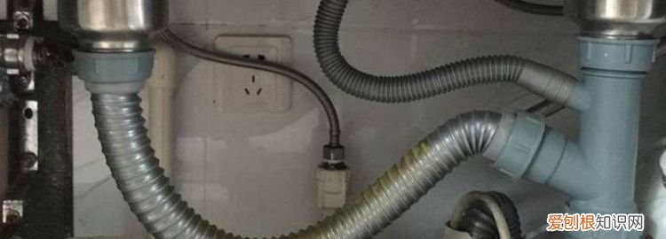 厨房下水道漏水维修图片 厨房下水道漏水风水预示什么