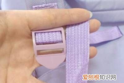书包的带子怎么绑 书包带子怎么系牢固