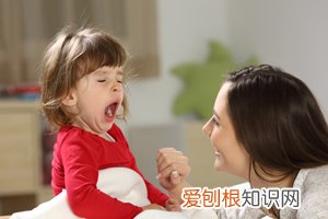 4岁宝宝脸上长一个红点是什么 ，4岁宝宝脸上长一个红点是什么原因