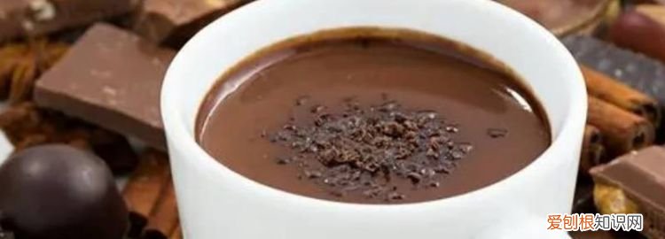 热可可和热巧克力味道一样吗 ，热可可和热巧克力哪个热量低？