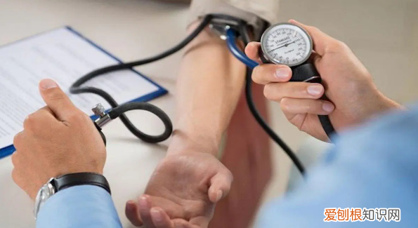 高血压可以吃红萝卜吗,高血压的人能吃红萝卜吗