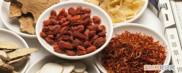 藏红花可以晚上喝吗，藏红花的晚上能喝吗