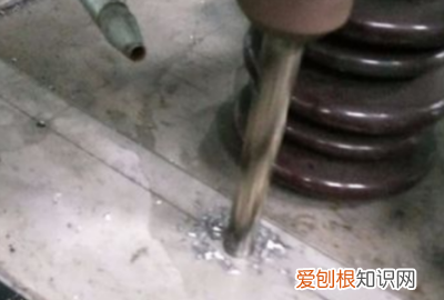 给不锈钢打孔用什么钻头 ，不锈钢打孔打不动怎么办？