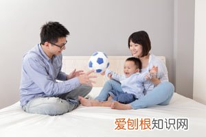 婴幼儿洗澡盆选择需要注意哪些 ，新生儿洗澡盆怎么选