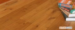 木蜡油地板味道是什么《木蜡油地板味道介绍》，地板上木蜡油