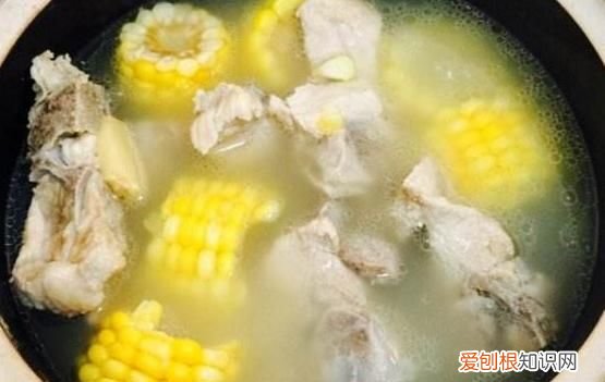 莲藕排骨玉米汤的功效与作用 ，排骨莲藕玉米汤放什么调料？