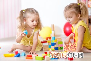 小孩发烧吃药吐了还要吃吗，小孩子发烧吃药吐了怎么办？