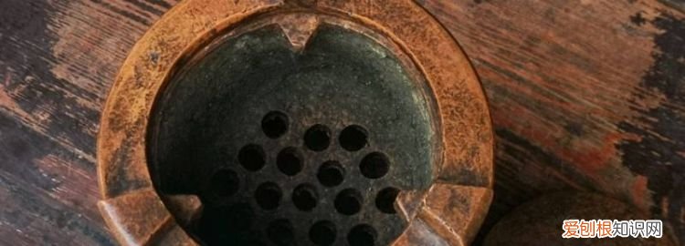 烧炉子晚上如何封好炉子 ，炉子怎么封火到第二天？