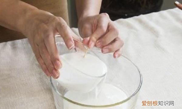 家庭自制双皮奶的简易做法窍门,自制双皮奶教程100%成功
