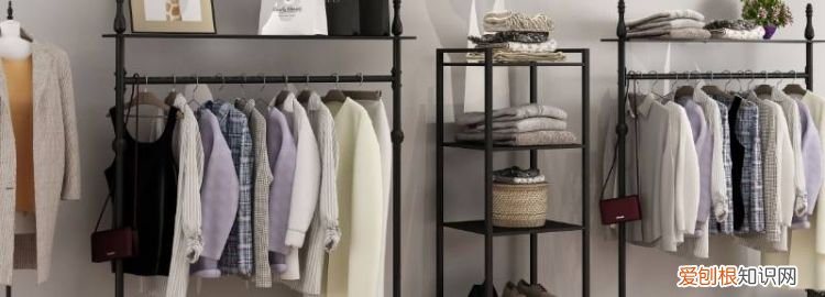 填缝的泡沫胶粘衣服缝里了怎么清洗 ，被泡沫胶胶水粘住了衣服该怎么洗掉？