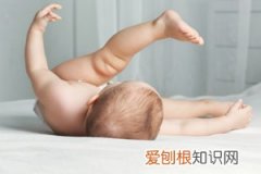 婴儿8个月乳房大怎么回事 ，8个月宝宝乳房发育
