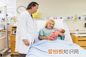 挤奶了揉开硬块的手法 ，硬奶块怎么揉开