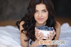 试纸放一晚为啥变两道 ，试纸放一小时为啥变两道