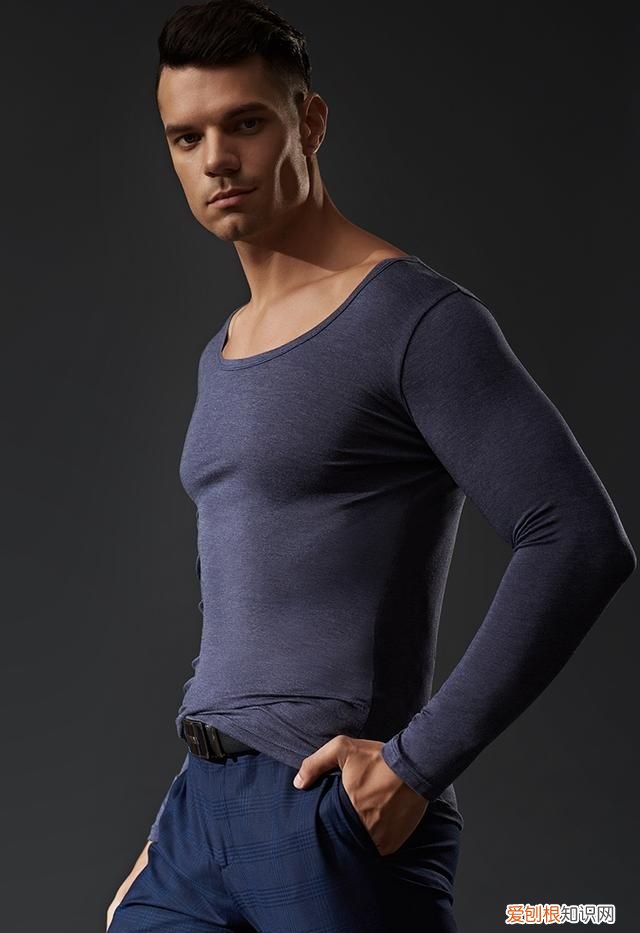 穿秋衣的英文 ，穿秋裤的英语？