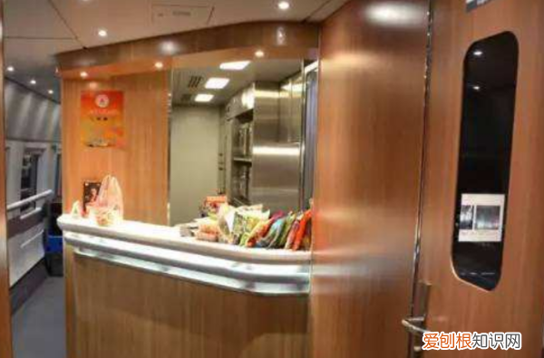 动车餐车几号车厢 D5248，短高铁的餐车是在哪个车厢