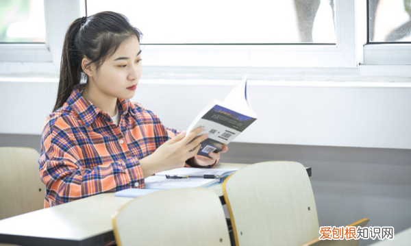 电泳的速度与哪些因素有关,电泳速度的快慢与哪些因素有关