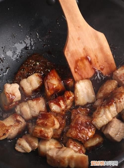 糖色怎么炒，炒鸡的糖色怎么炒