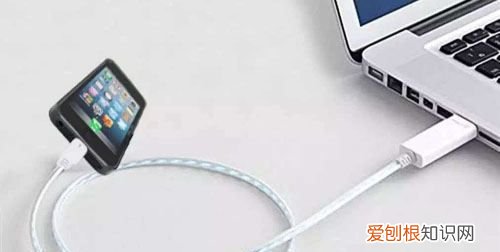 手机照片怎么传到电脑，怎么把手机里的照片传到电脑里去呢