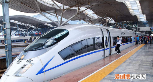 邳州火车站和高铁站是一个站，高铁站和火车站是一个站的城市