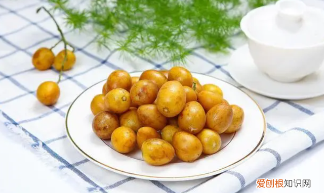 为什么夏天建议多吃黄皮,长期吃黄皮有什么好处和坏处